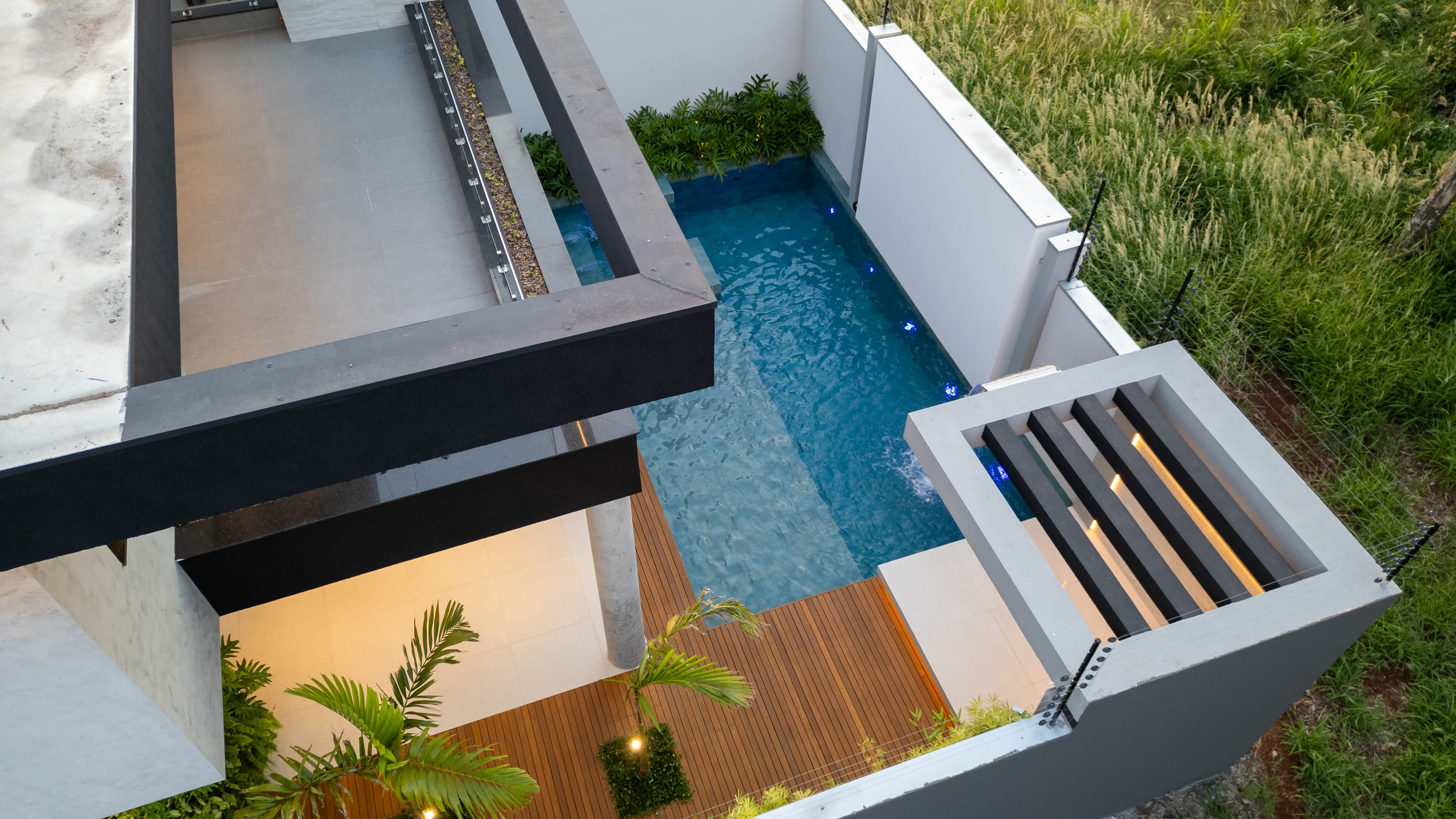 Área de lazer e piscina Favero